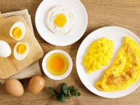 NGƯỜI BỊ TĂNG AXIT URIC CÓ ĐƯỢC ĂN TRỨNG KHÔNG?